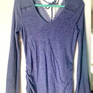 Ruched periwinkle top